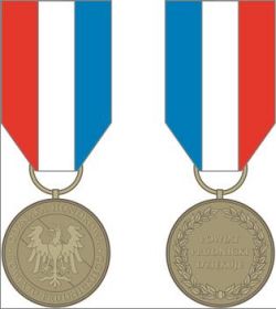 Odznaka Honorowa Powiatu Prudnickiego
